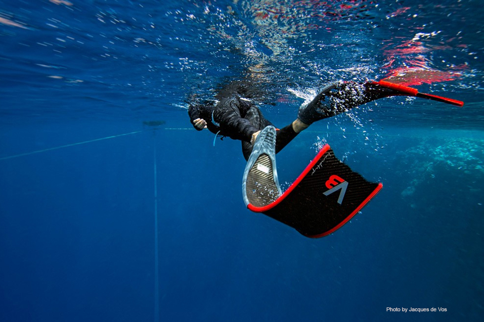 Diver with carbon fibre fins